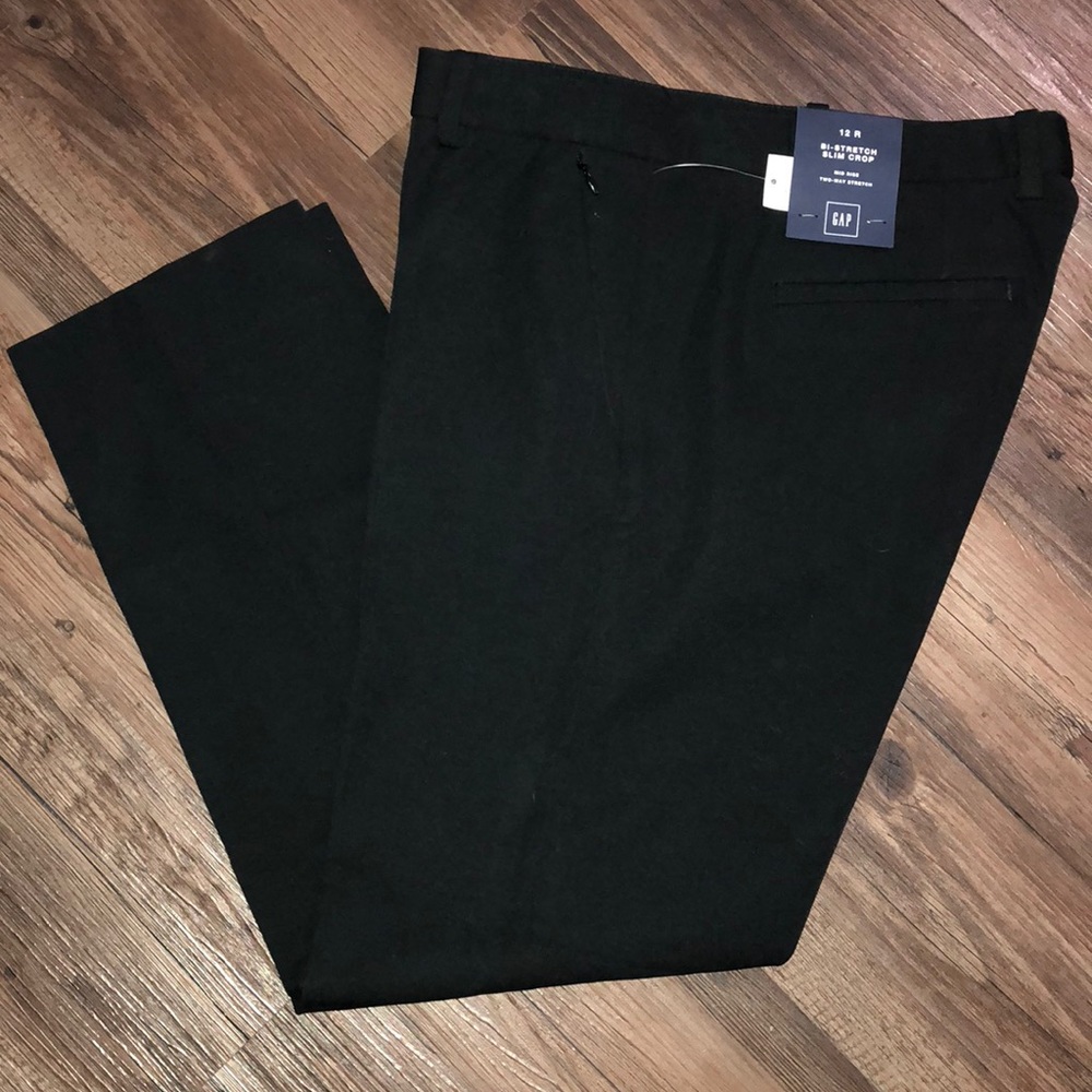 NWT Gap Black, Stretch Slim Crop Pants